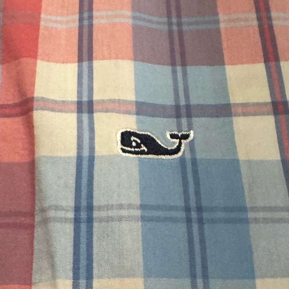 Vineyard Vines Button down shirt SIZE M - Picture 3 of 3